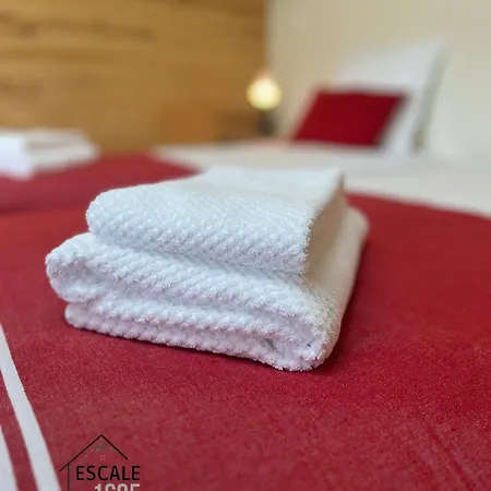 Escale 1695 4*